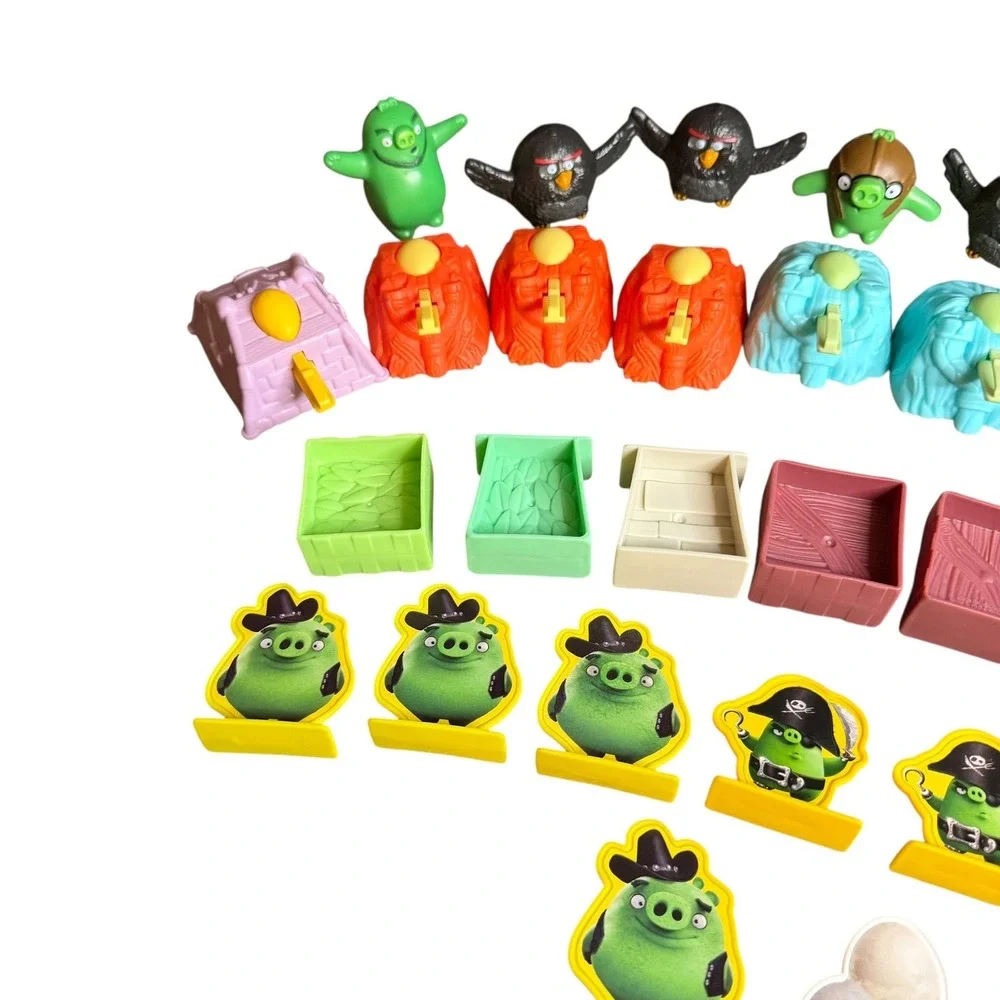 Angry Birds Toy Figure Lot Building‎ Blocks Crates Piggies Red Chuck 30+ Pieces